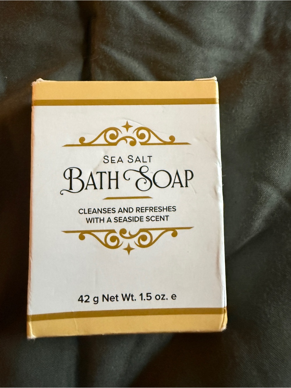 Disney Resort Sea Salt Bath Soap - White & Gold Bar